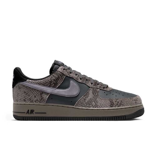 Zapatilla Nike Air Force 1 '07 LV8