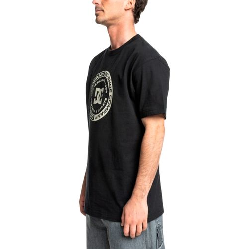 Remera DC Shoes Gráfica Corpo