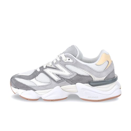 Zapatilla New Balance 9060