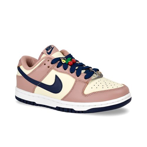 Zapatilla Nike Dunk Low SE 'Cherry Charm'