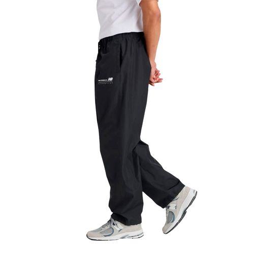 Pantalón New Balance Linear Graphic Woven