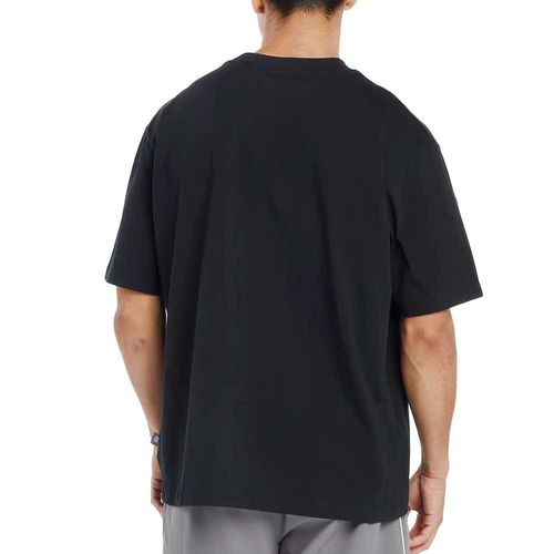 Remera New Balance Hoops Championship Graphic