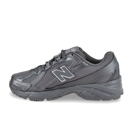 Zapatilla New Balance 740