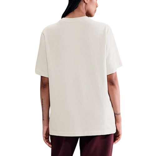 Remera Nike Sportswear Essential