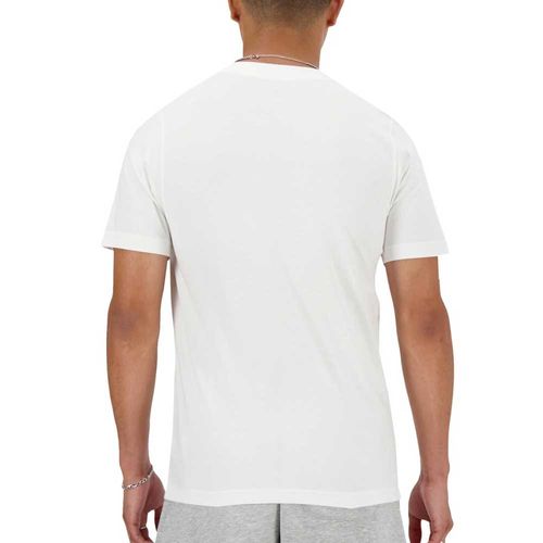 Remera New Balance Essentials