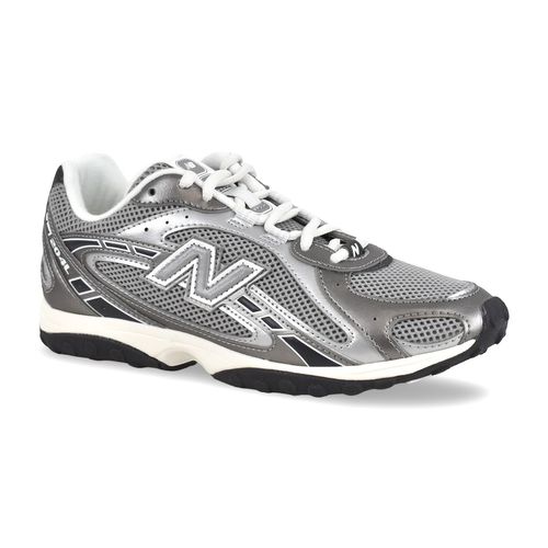 Zapatilla New Balance 204L Gris
