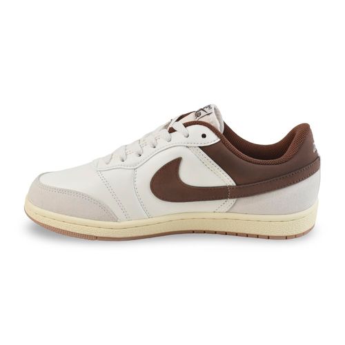 Zapatilla Nike Air Jordan Skyline Low Beige